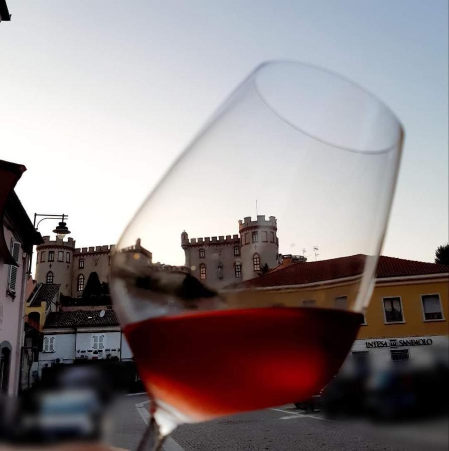 La Rocca Di Efisio Apart otel Costigliole d'Asti Dış mekan fotoğraf