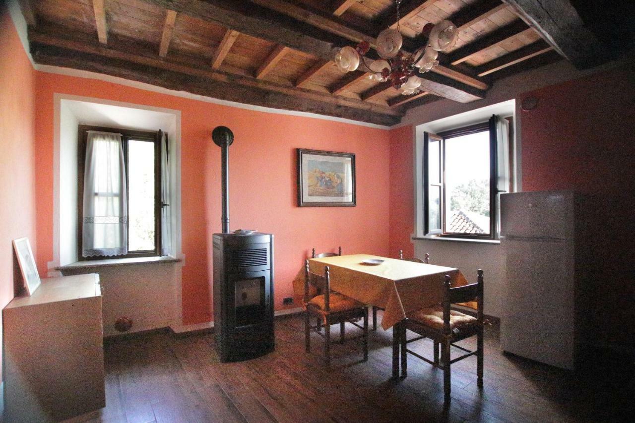 La Rocca Di Efisio Apart otel Costigliole d'Asti Dış mekan fotoğraf