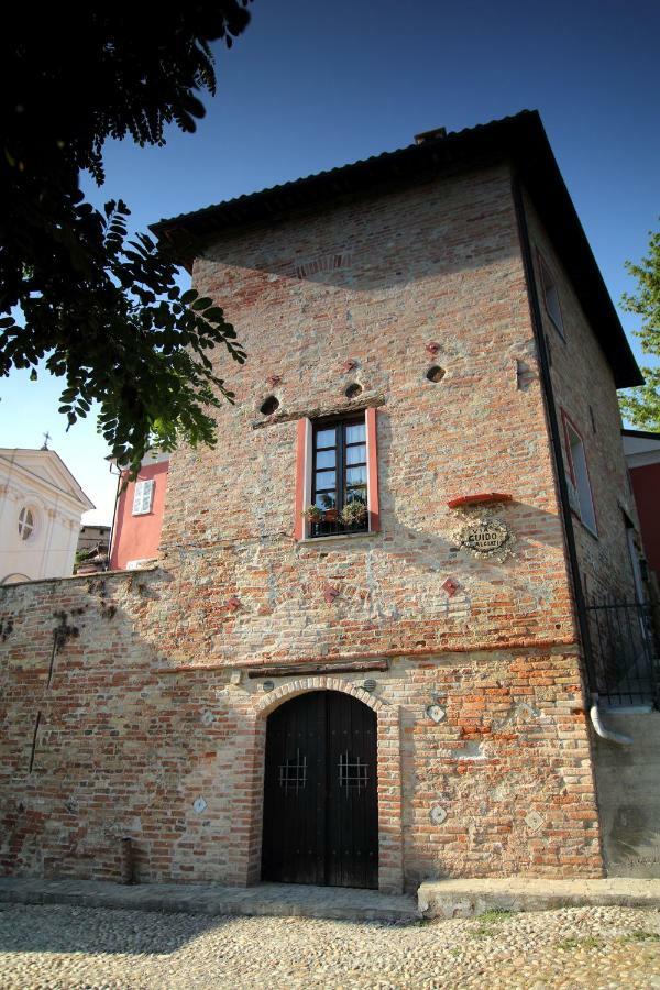 La Rocca Di Efisio Apart otel Costigliole d'Asti Dış mekan fotoğraf