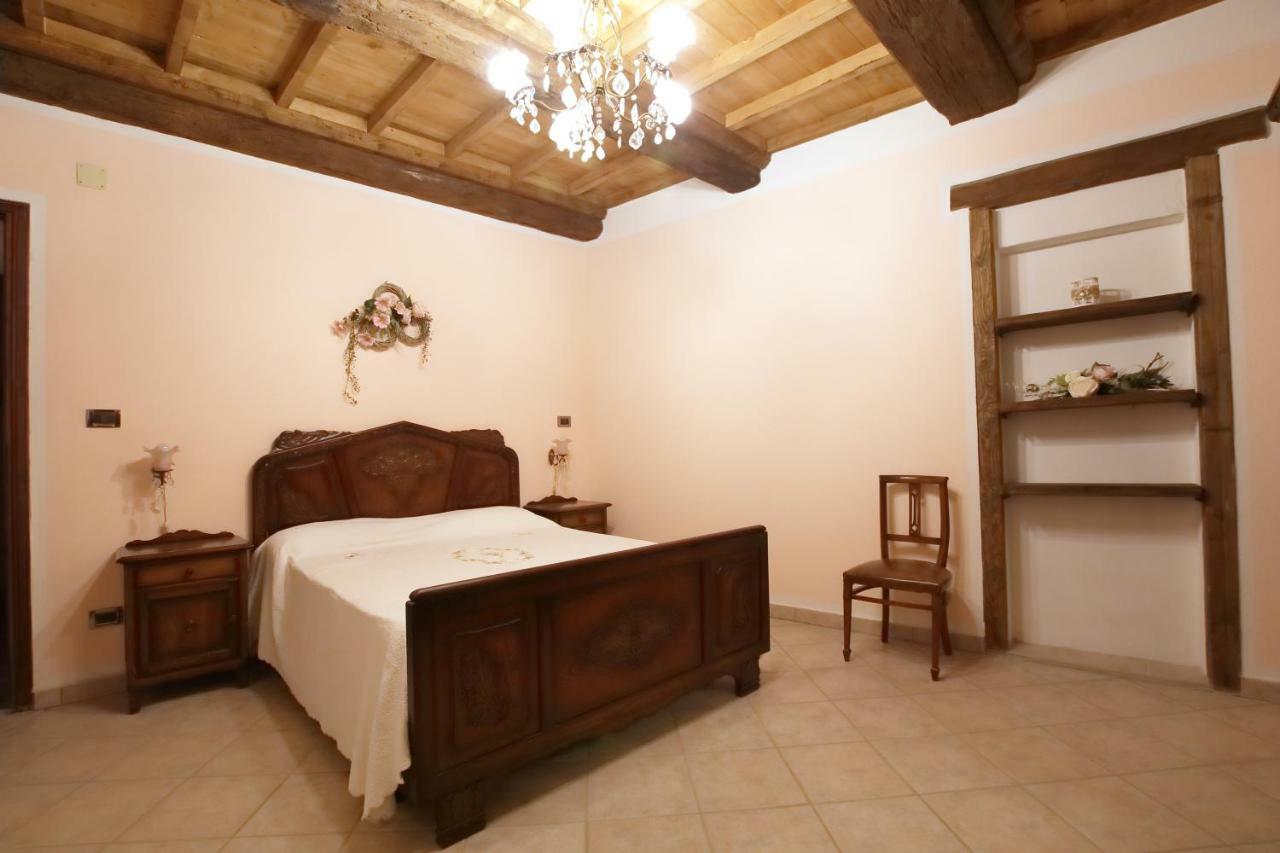 La Rocca Di Efisio Apart otel Costigliole d'Asti Dış mekan fotoğraf